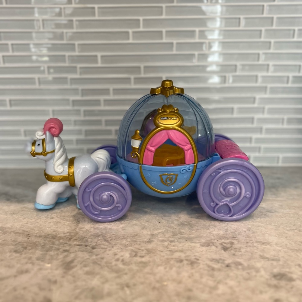 Fisher price little people retired Cinderella carriage